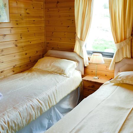 Larch Cottage - S4428 Kirkton of Glenisla Экстерьер фото
